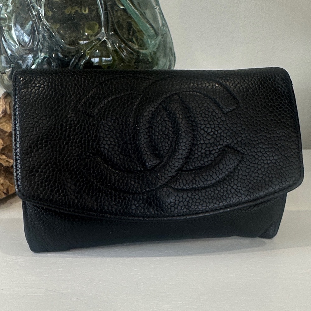 CHANEL Black Caviar Leather Compact Wallet